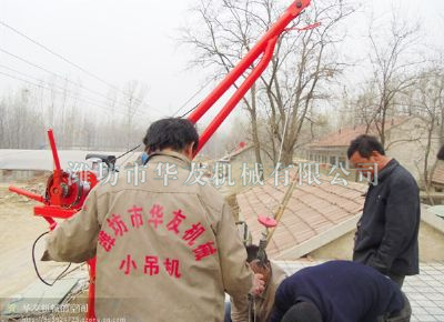點擊查看詳細信息<br>標題：濰坊華友機械建筑小吊機 閱讀次數(shù)：5108