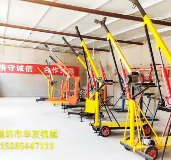 點擊查看詳細信息<br>標(biāo)題：裝車卸貨用小吊機 閱讀次數(shù)：2431